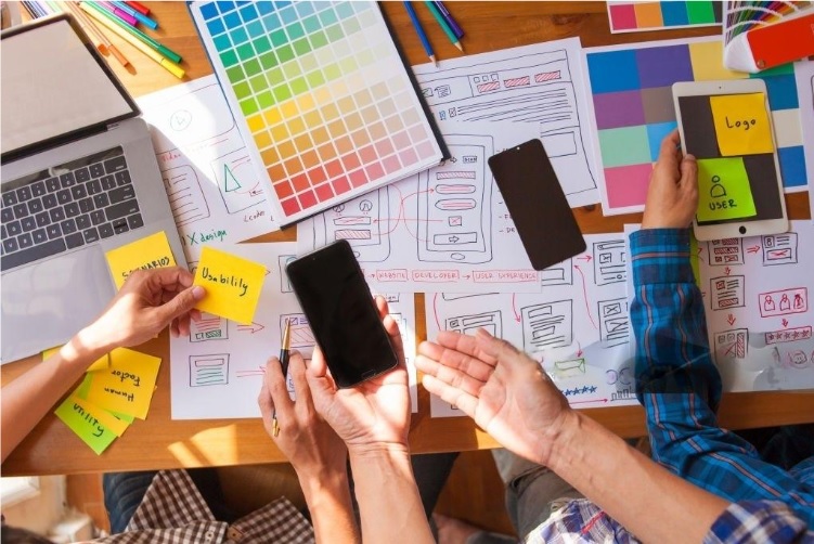Desain Multimedia vs Desain Grafis: Perbedaan dan Kesamaannya